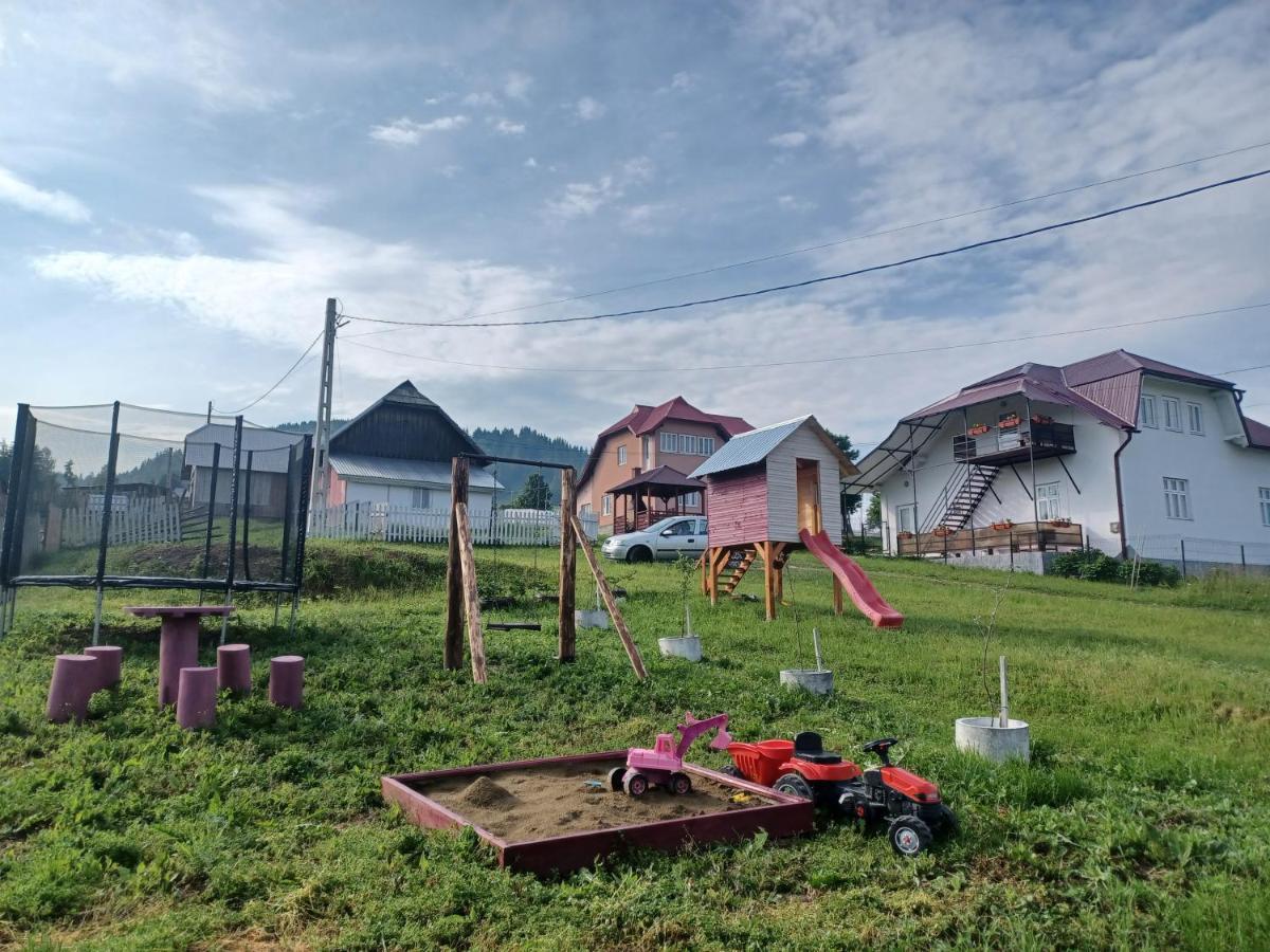 Casa Bucovina Dorna Candrenilor Ascutitele 外观 照片
